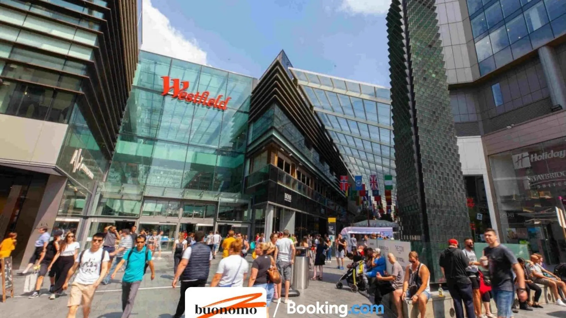 Three Bedroom Apartment At Buonomo Stays Short Lets & Serviced Accommodation With Netflix & Games Londra Regno Unito
